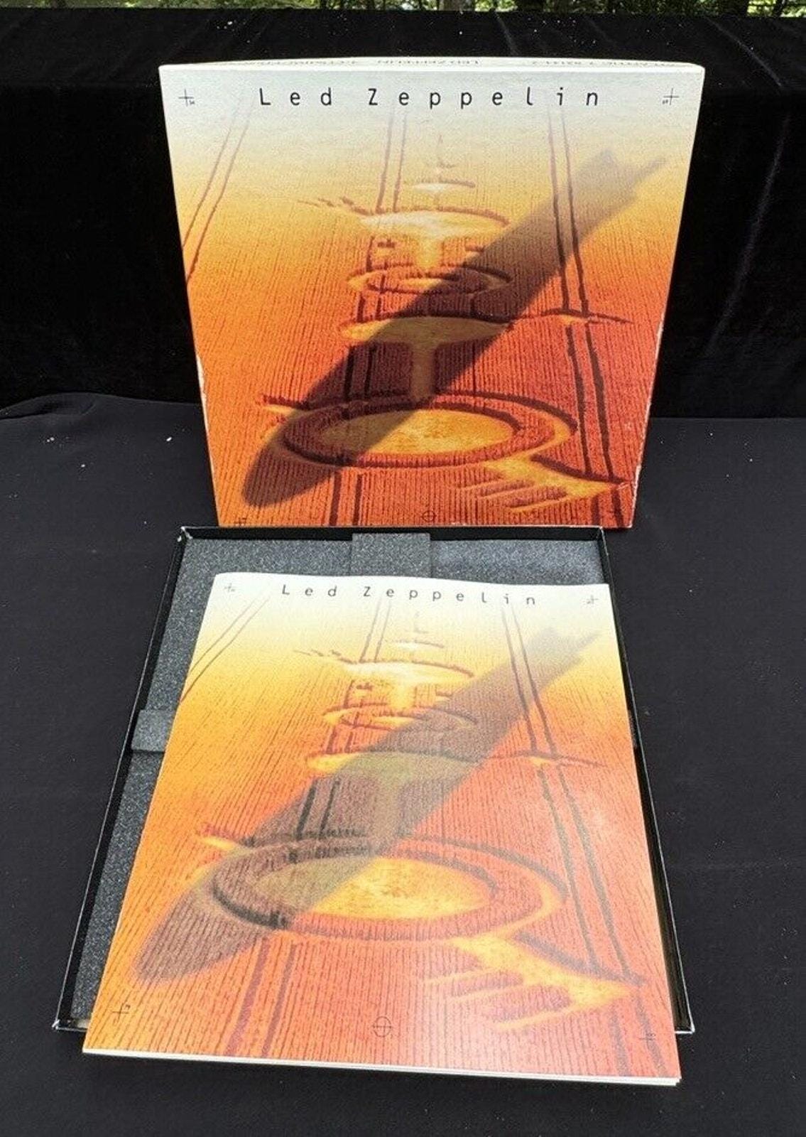 完璧 Led Zeppelin Light & Shade Box and Booklet Book ONLY From 4 アート・デザイン・音楽