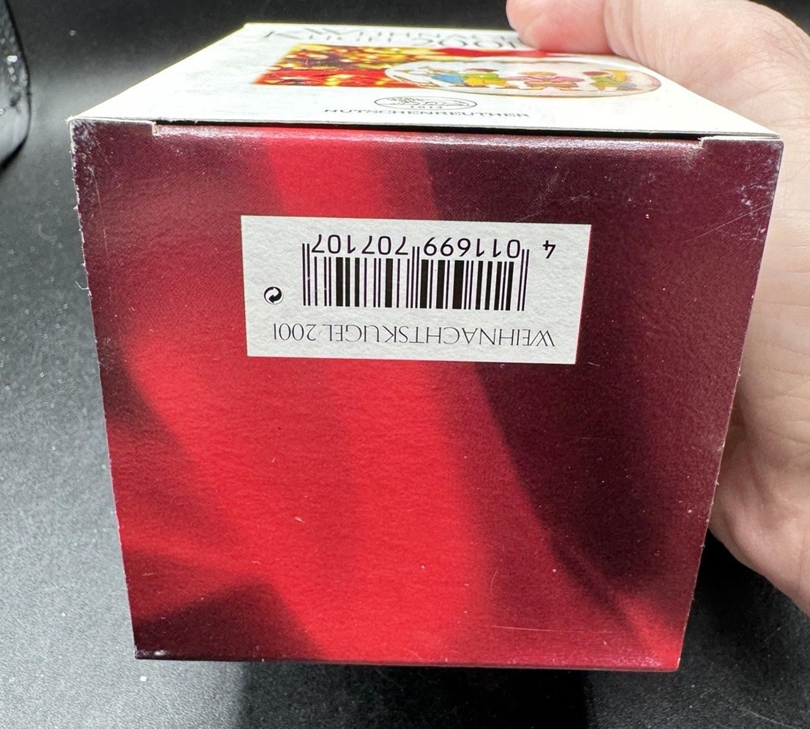 ドイツ・フッチエンロイター　クリスマスイヤーオーナメント　5個 2001 フッチェンロイター ヴァイナハツ クーゲル磁器クリスマス