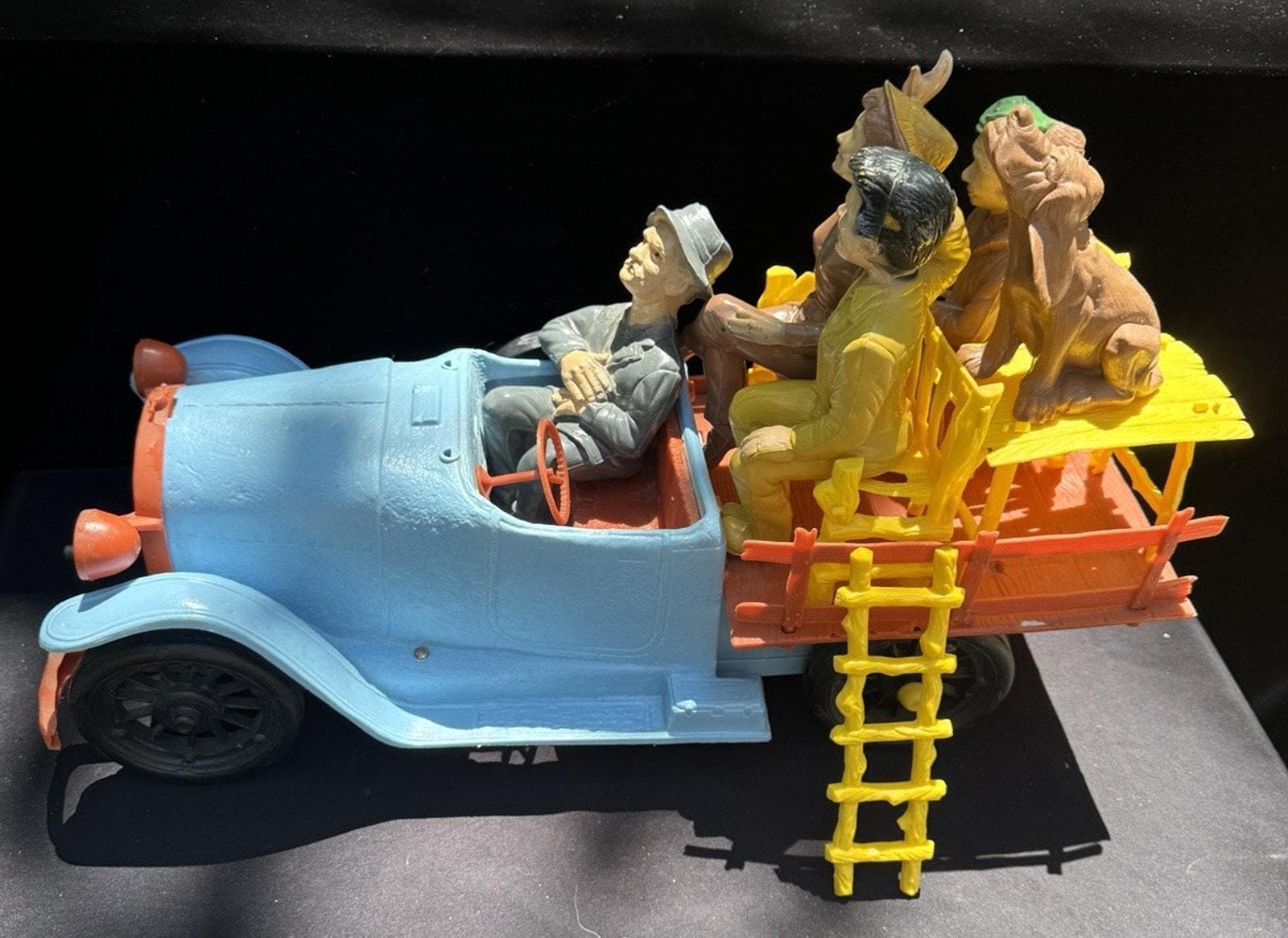 Ideal Toy Co. 1963 Beverly Hillbillies Truck With Figures