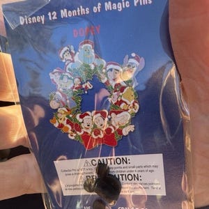 Disney Pin 16963 tienda Dopey 12 meses de magia corona navideña Blancanieves ¡Nuevo! imagen 4