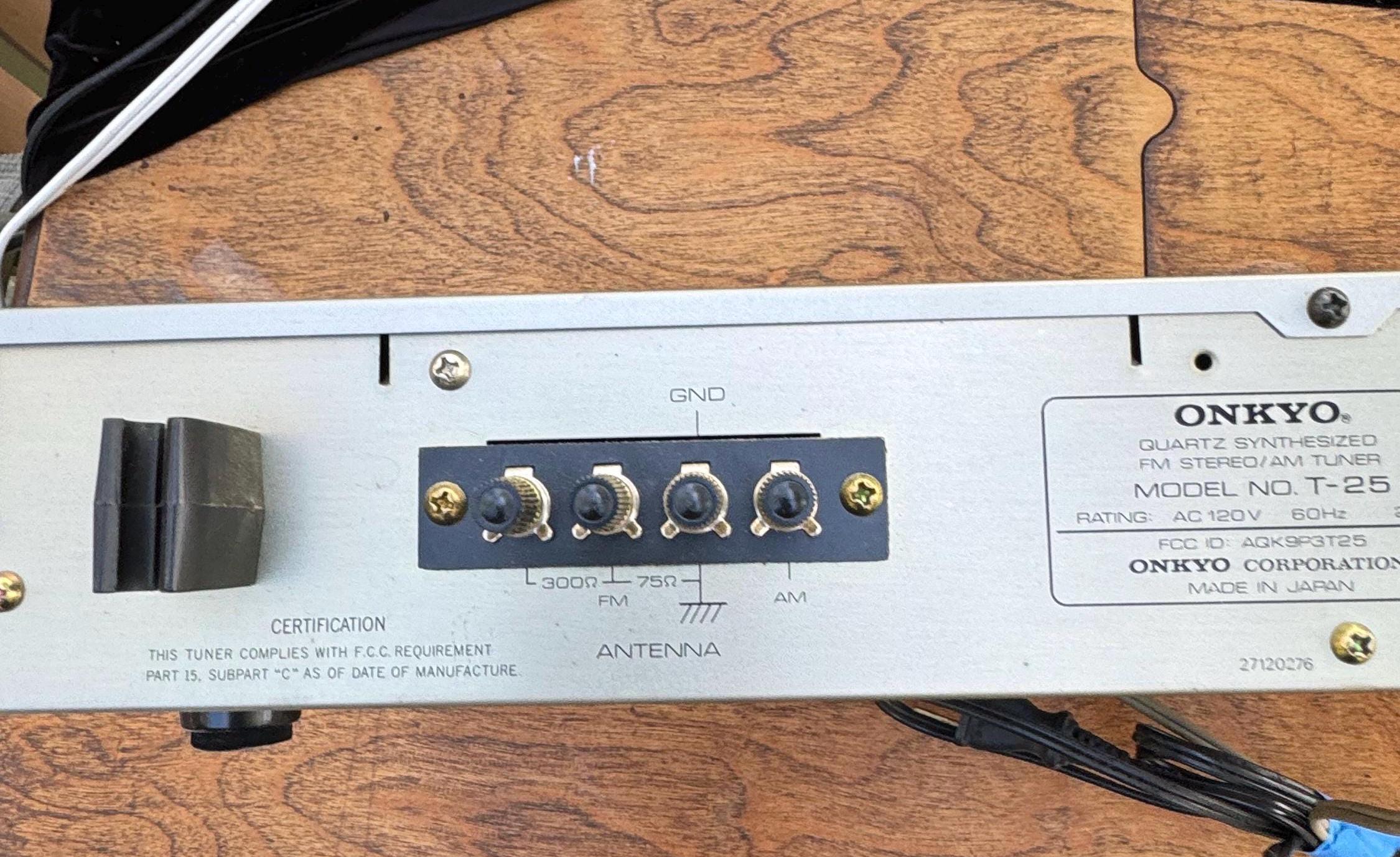 ヴィンテージ Onkyo クォーツシンセサイザー T-25 AM/FM チューナー