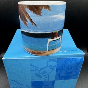 New 1990’s Disney Jumbo MICKEY MOUSE Coffee Mug Beach Vacation Ocean In Box! NWT image 2