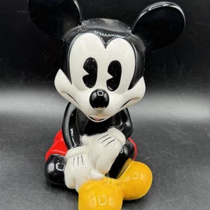 Vintage Walt Disney Mickey Mouse Disney Store Ceramic Piggy Bank Nice!