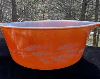 Autumn Harvest Burnt Orange Wheat Pyrex Casserole Dish -A30