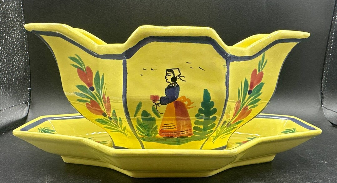 QUIMPER SOLEIL Bright Yellow Gravy Boat W/ Attached Underplate Etsy