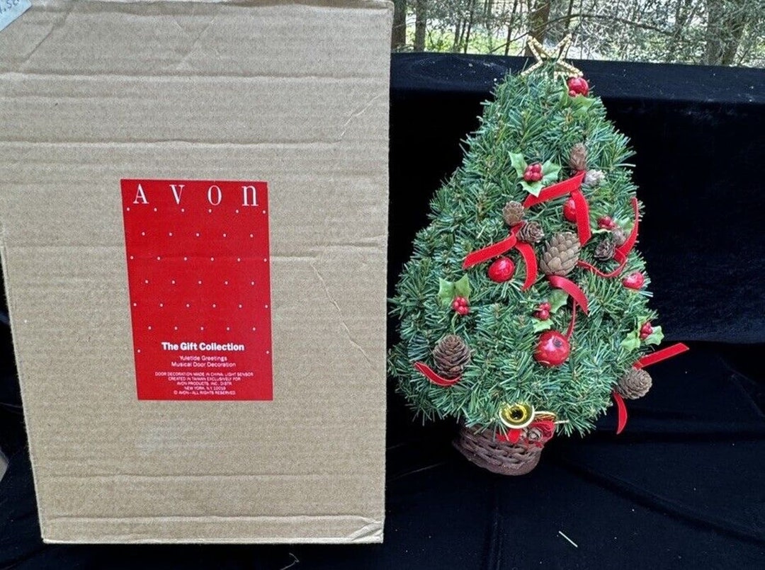 Avon the Gift Collection Yuletide Greetings Door Decoration in Box - Etsy