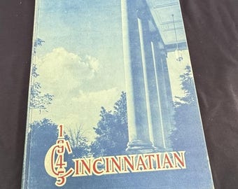 1945 Cincinnatian University of Cincinnati School Yearbook Cincinnati Ohio Nice!