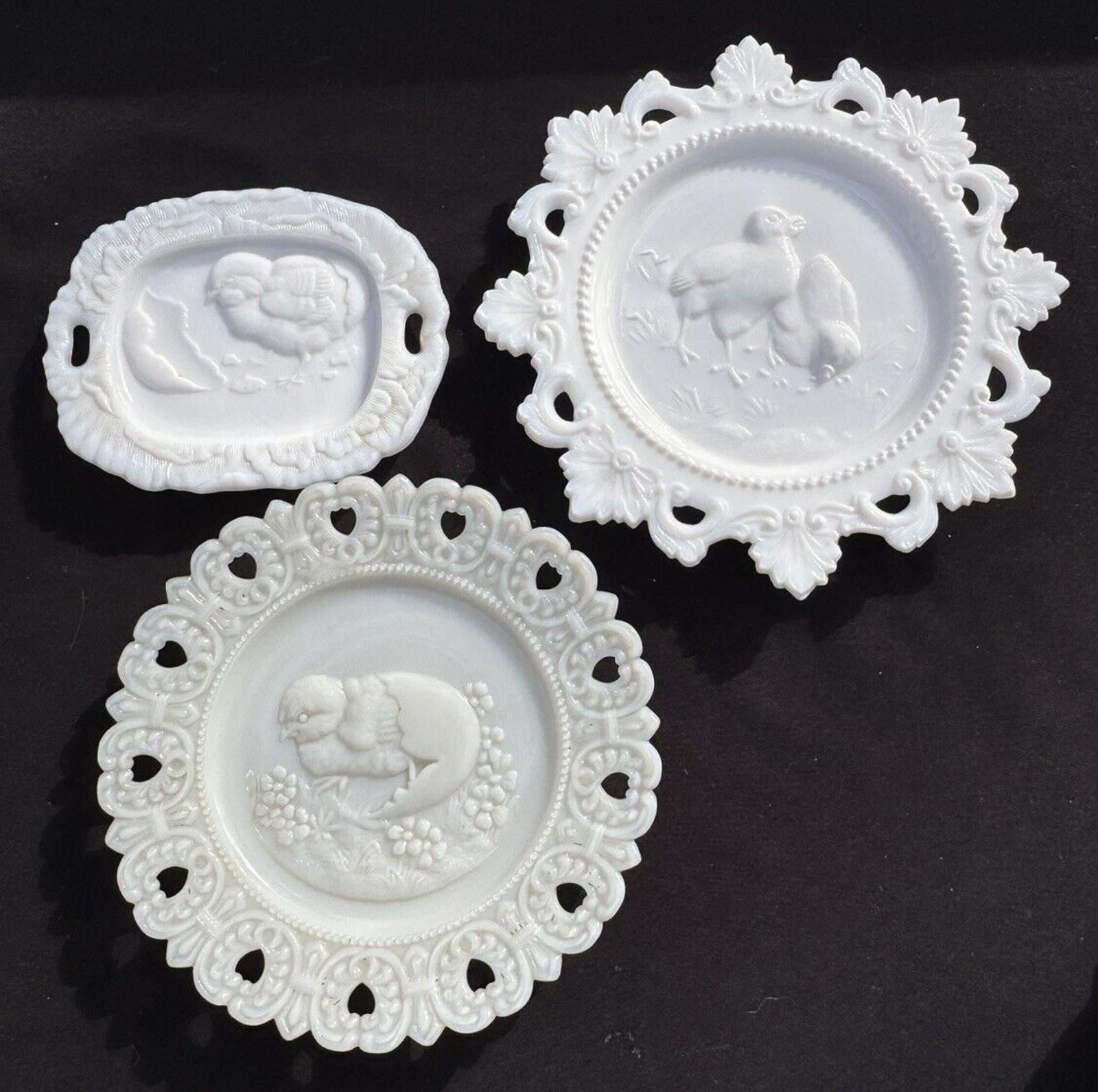 3 assiettes décoratives vintage en verre de lait de Pâques, poussins de Pâques de Westmoreland