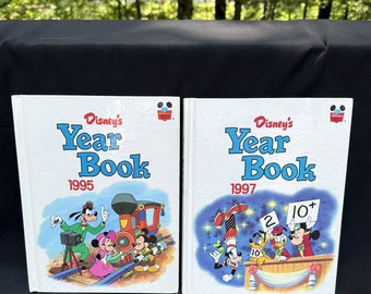DISNEY'S YEAR BOOK 1997 1995 2 Book Hardcover Mickey Mouse Donald Duck Nice! Bk2