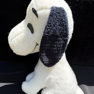 1968 stuffed snoopy - Etsy 日本