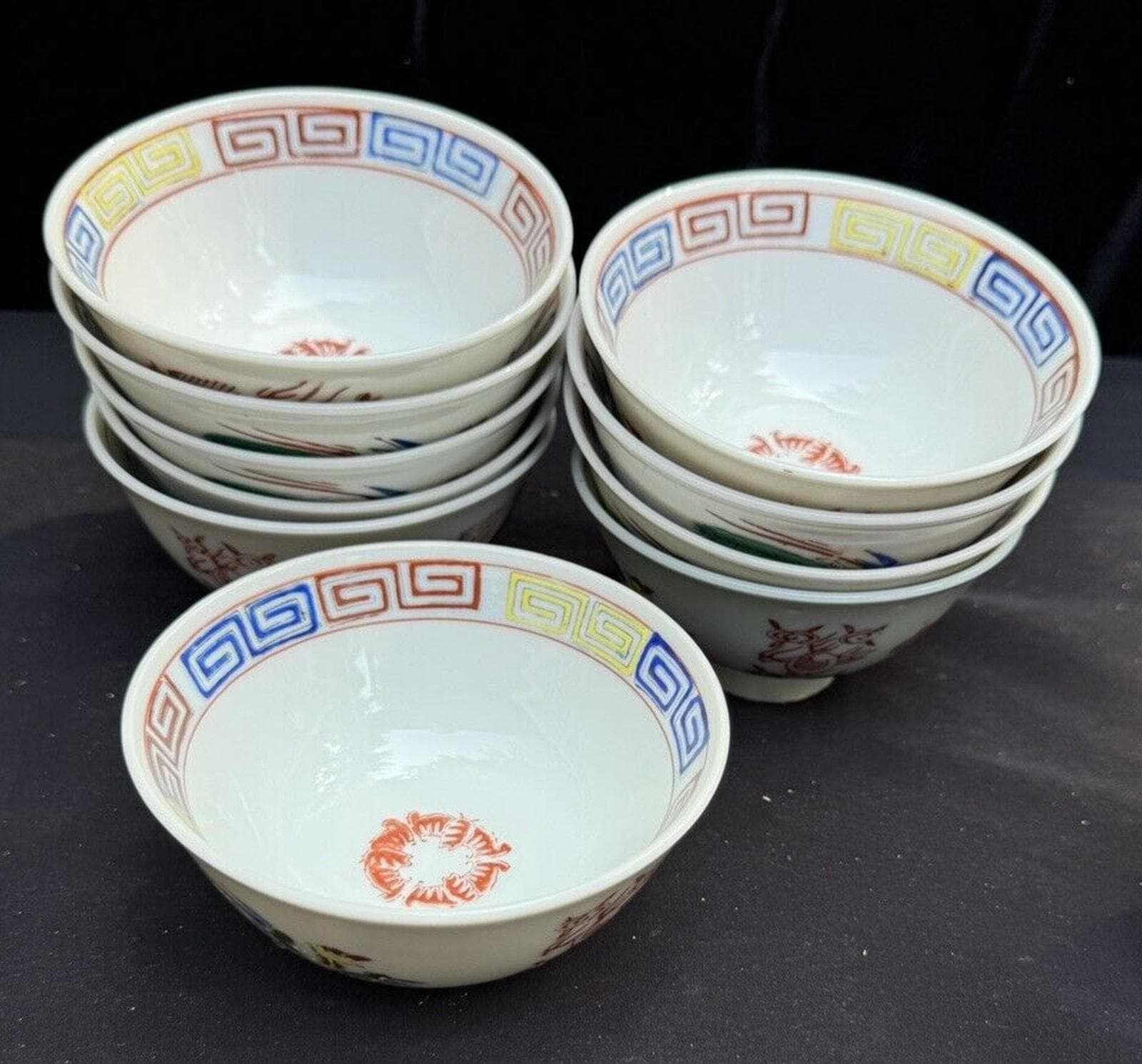 ヴィンテージ中国磁器手描き龍と鳳凰ライスボウル 10 個 新品同様