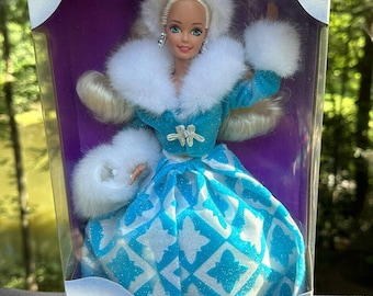 Neu Mattel 1996 Winter Renaissance Barbie Film Abend Eleganz Special Ed BR3