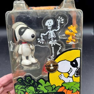 Snoopy Great Pumpkin Figures - Etsy