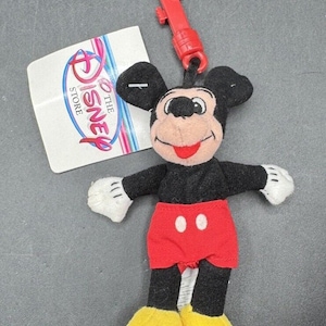 New 1990’s Disney Store Mickey Mouse Bean Bag 4” Keychain Mini Plush Clip NWT! image 1