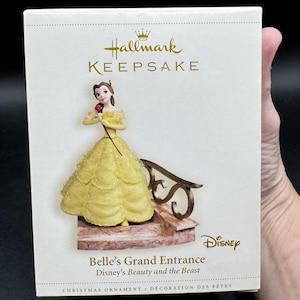 Brand New Hallmark Ornament Beauty & the Beast Belle&#39;s Grand Entrance -23D
