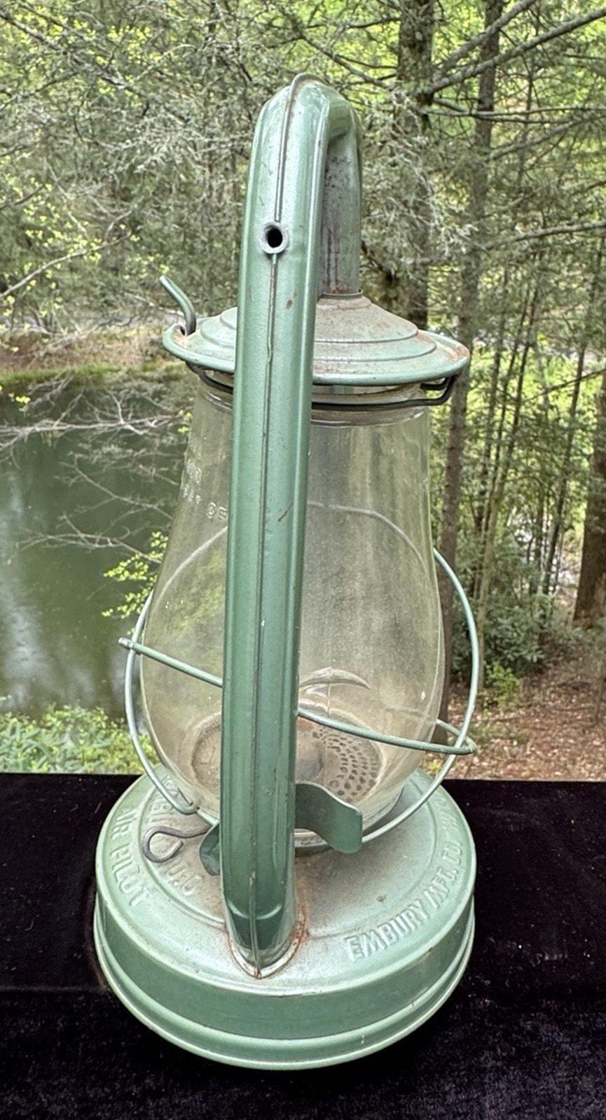 Vtg Embury Air Pilot No. 0 Lantern Lamp Star Bottom Universal 1928