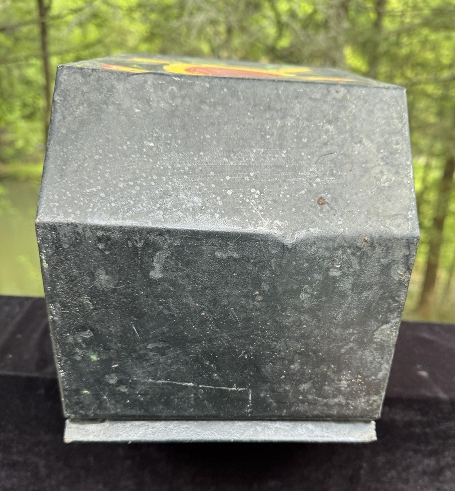 Antique American England General Store Metal Bin With Toleware  display picture 1