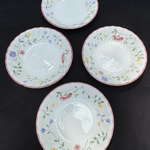 Vintage JOHNSON Bros Porcelain SUMMER CHINTZ 3 Bowls 1 Bread Plate