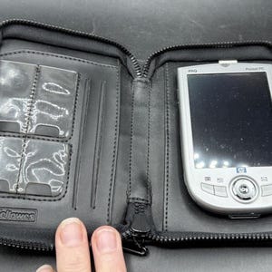 HP iPAQ Pocket Pc Pda Touchscreen 240x320 Intel XScale X09-50650 In Case -C32