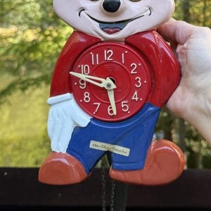 Miken Clocks - Etsy