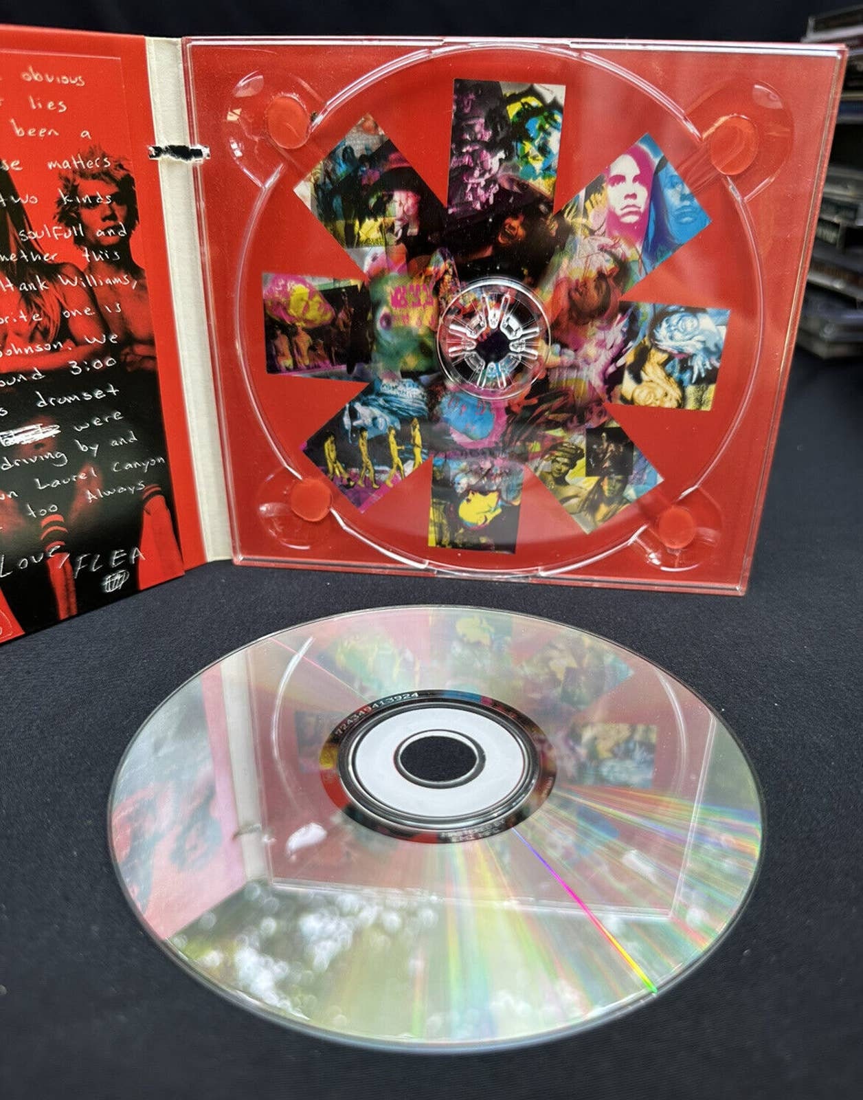 1998 RED Hot CHILI PEPPERS - Under the Covers: Essential Nm