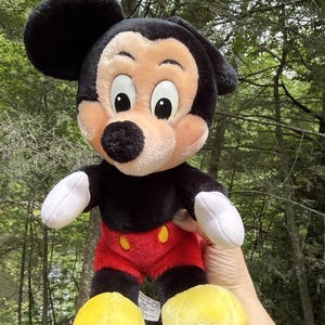 Peluche vintage Mickey Mouse en peluche poupée Walt Disney World Disneyland image 10