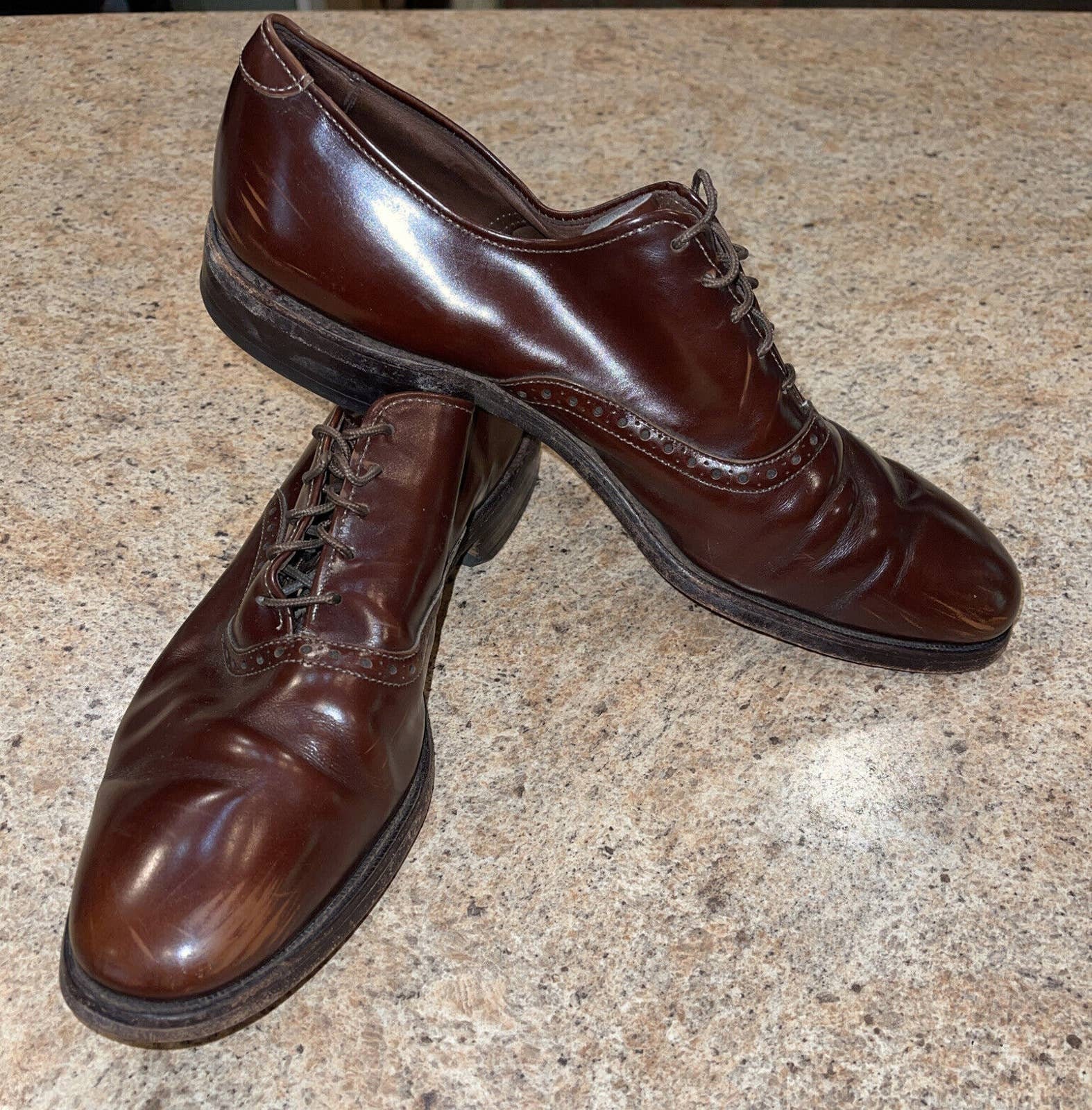 Mens Allen Edmonds Oxford Dress Shoes Red Leather Burgundy  display picture 2