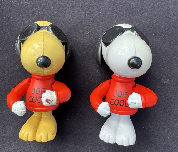 2 Vintage Burger King Snoopy Joe Cool 3.5