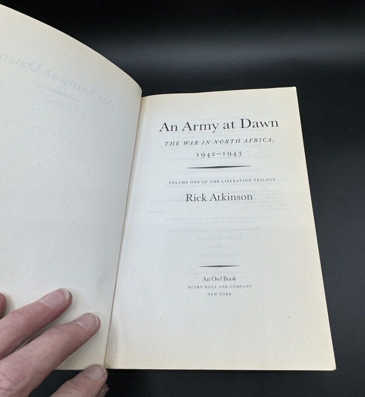 An Army At Dawn: The War In North Africa, 1942-1943 – Rick Atkinson (Paperback)