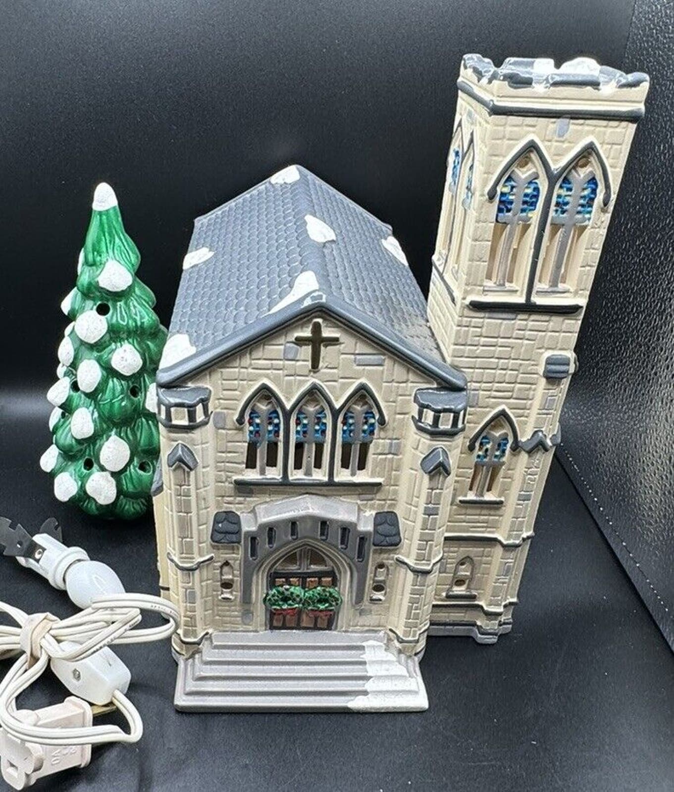 Rare Department 56 1987 the Original Snow Village Cathedral With