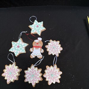 Adorable Gingerbread House Cookie Frosted Cookie Christmas Ornament Lot -S1O