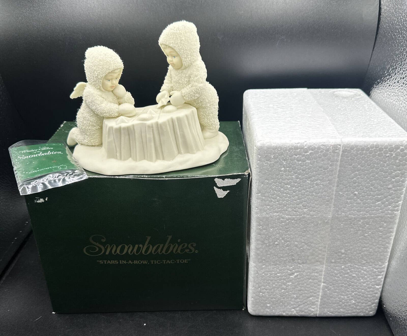 Department 56 スノーベイビーズ「Stars In A Row TIC-TAC-TOE」68225