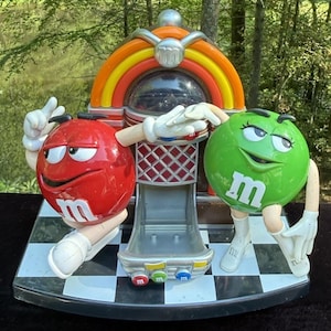M&m dispenser - Etsy 日本