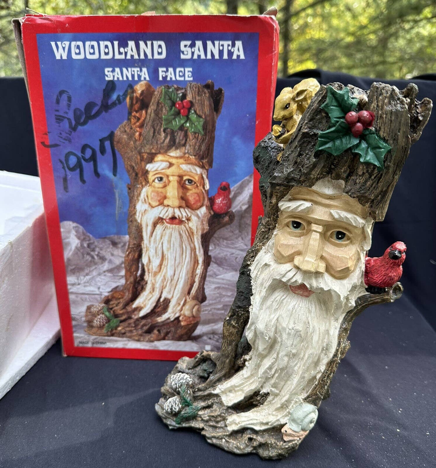1997 Woodland Carved 11” Tree Santa Claus Figurine Staff & Woodland Animals -CH6