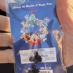 Disney Pin 16963 tienda Dopey 12 meses de magia corona navideña Blancanieves ¡Nuevo! imagen 3