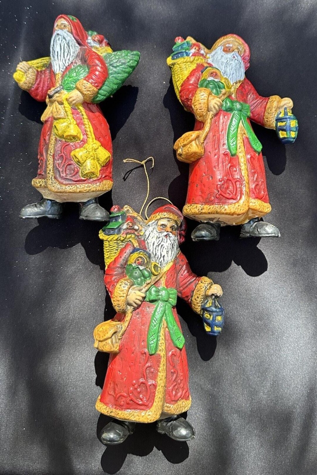 3 Vtg Old World Santa Hard Plastic Blow Mold 7” Christmas Ornaments ...