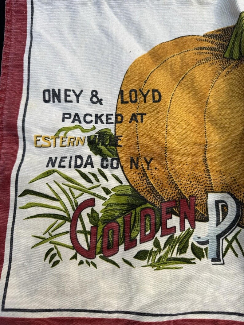 Vintage Thanksgiving Pumpkin Tea Towels 55% Cotton 45 percent Linen Made in Italy image 2