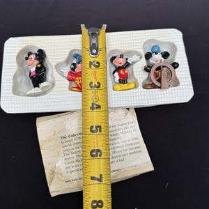 Set de 4 figuras de Mickey Mouse Applause de Sixty Years de Disney, sin caja imagen 4