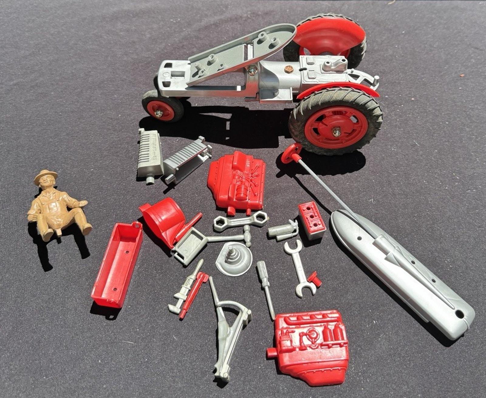 Rare Vintage 1960's Marx Fix All Tractor Plastic Building Kit