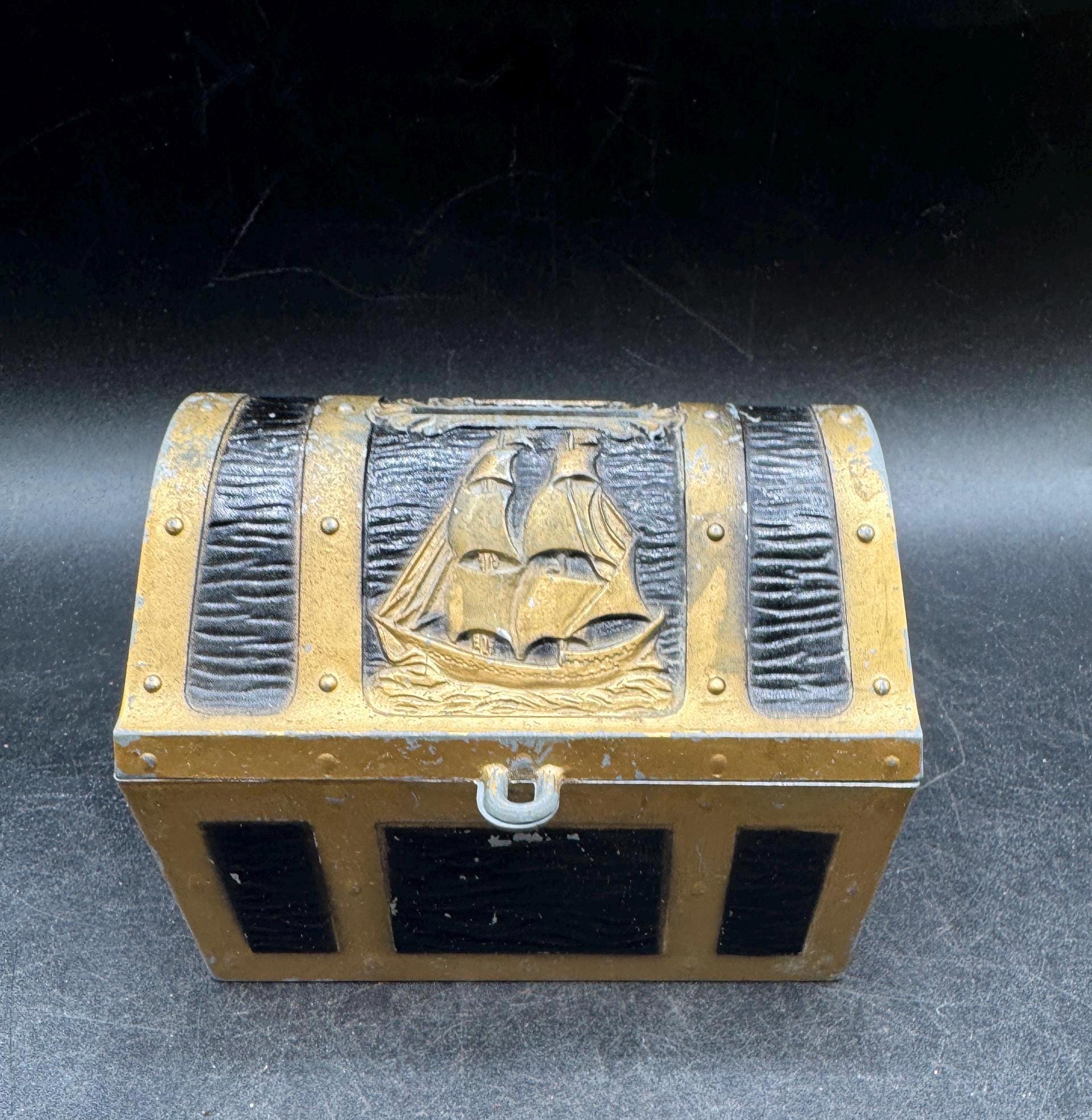 Vintage 1970's Metal Bank Pirates Treasure Chest by Callen Mfg