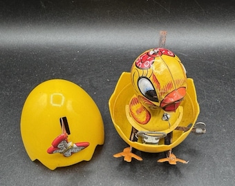 年代物(1960年代頃) ゼンマイ仕掛けのウォーキングロボットさん 香港製 1960年代 ゼンマイ仕掛けのおもちゃ 卵の中のひよこ /日本製 - Etsy 日本
