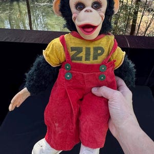 Vintage Zip the Monkey Rubber Face 16