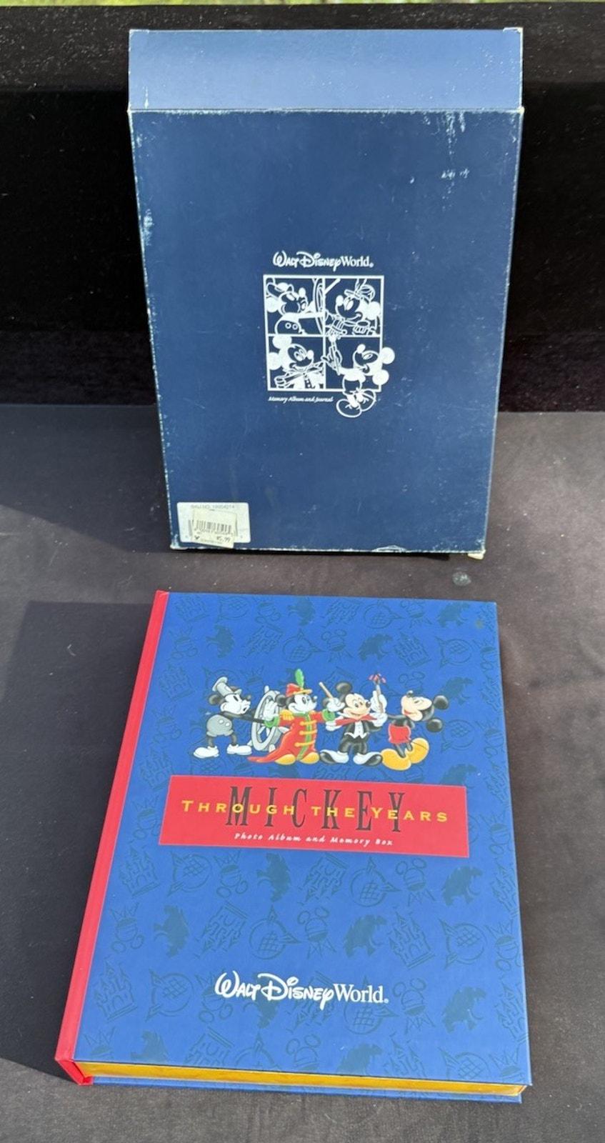 Disneyworld autograph books - Etsy 日本