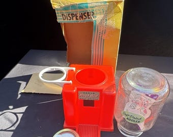 Zeldzame vintage Kool-Aid Kooler drankkoeler uit de jaren 60 rood compleet met doos