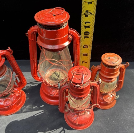 Vintage Red Hurricane Lantern, Winged Wheel No 500 | #25999659 VTG