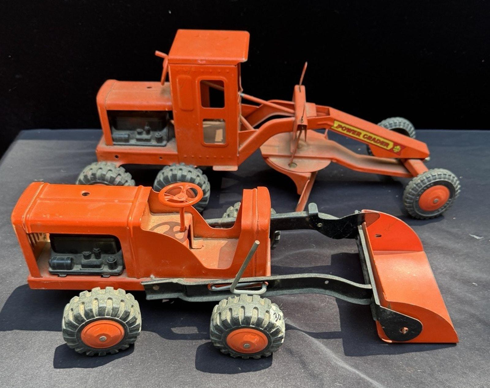 Vintage 1950'S MARX LUMAR POWER Road Orange Grader & Loader