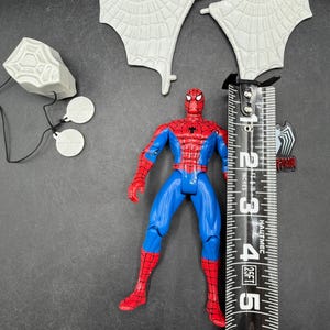 Vintage 1994 Toybiz Spiderman Den animerade serien Web Racer Spider-Man Vintage figur *Begagnad bild 12
