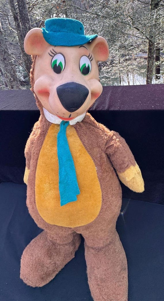 1959 Knickerbocker Yogi Bear 18