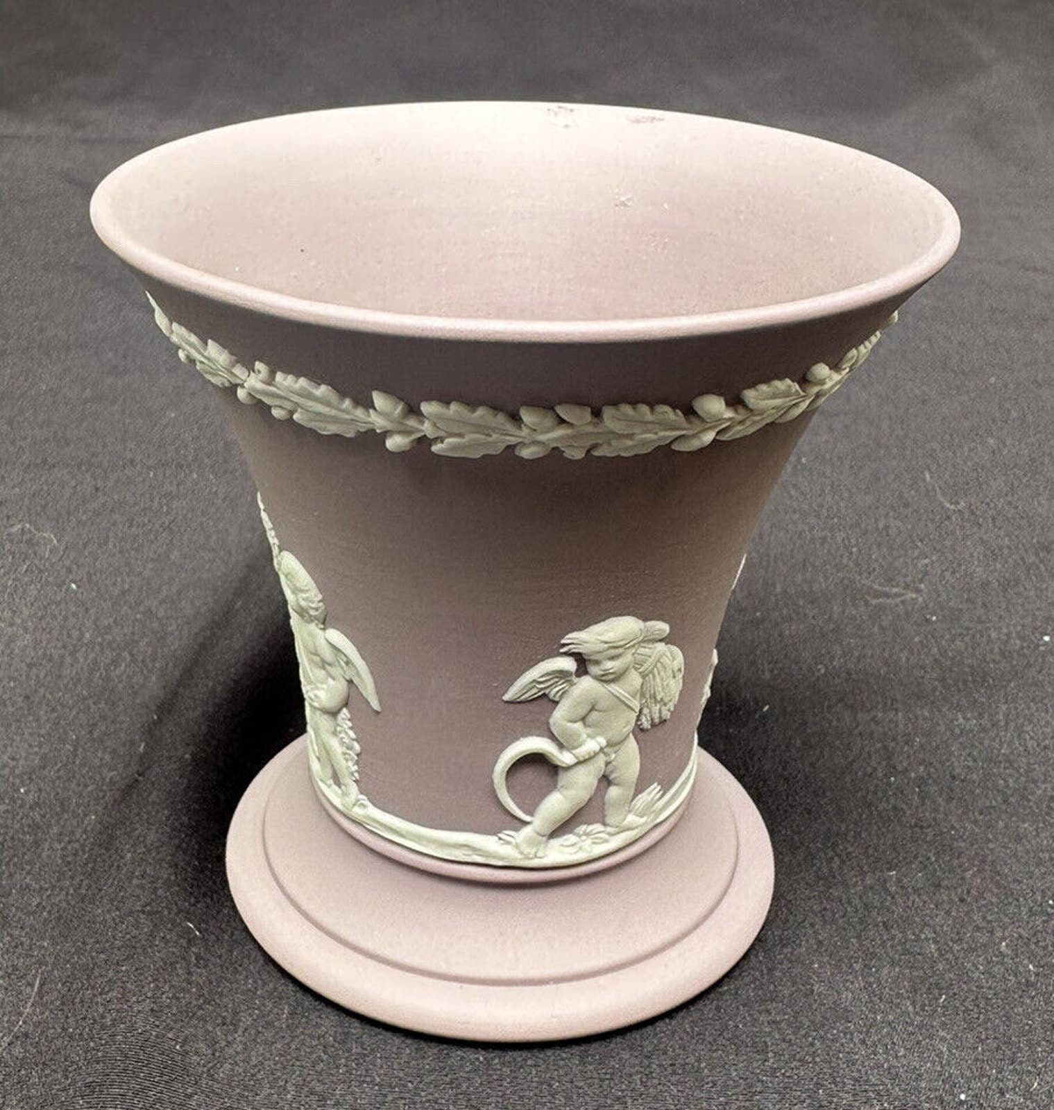 Rare Vintage Wedgwood Lilac Jasperware Four Seasons Cupids Cherubs