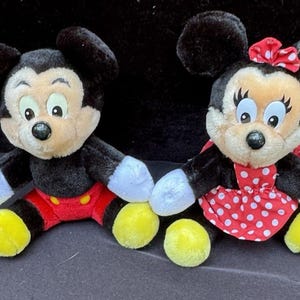 Vintage 1980-tals Musse Pigg och Mimmi Pigg plysch från Walt Disney Co. Fin! bild 1